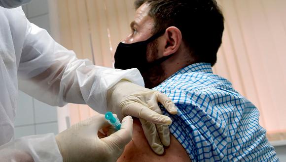 Mazzetti indicó que están listos para vacunar a la población en el primer trimestre del próximo año. (Foto: AFP)