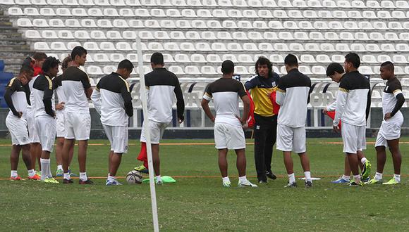 Alianza Lima tendrá cinco variantes en su equipo para partido ante Sporting Cristal