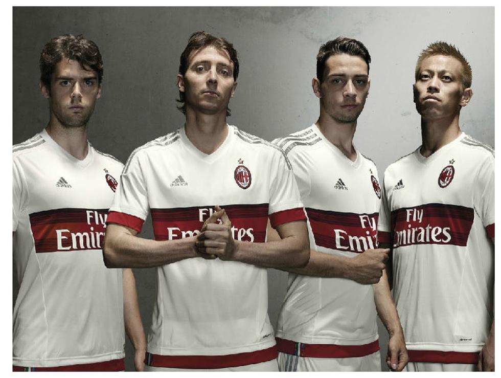 AC Milan presentó su nueva camiseta para la temporada 2015-2016