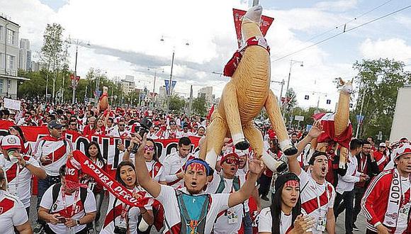 Perú vs. Ecuador | Hinchas de la selección peruana empiezan a llegar al estadio Red Bull Arena | VIDEO