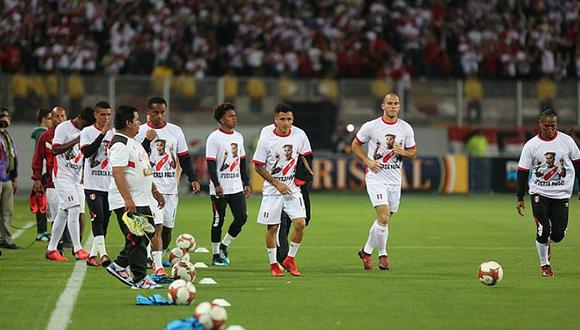 Perú vs. Nueva Zelanda: el emotivo gesto del grupo para Paolo Guerrero