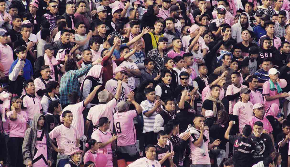 Sport Boys | Comunicado del club y de la barra Juventud Rosada tras supuesta ‘apretada’ al plantel de Sport Huancayo | FOTO