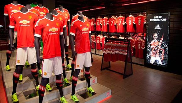 Manchester United vende camisetas de Ángel Di María sin conocer su futuro