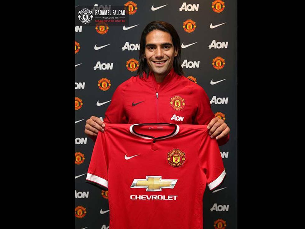 Manchester United oficializa la contratación de Radamel Falcao