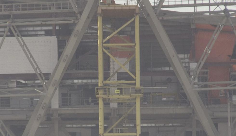 La agencia AFP presenció que las obras de construcción del estadio Lusail, donde se jugará la final del Mundial Qatar 2022, continúan en medio de la pandemia. (Captura: AFP TV)
