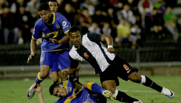 Boca vence 4-1 a Alianza y gana el grupo B de la Copa Libertadores