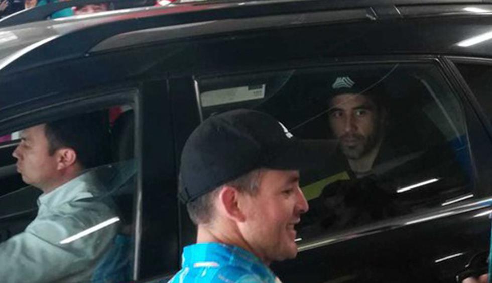 El portero se unirá a su selección este miércoles en el complejo Pinto Durán. (Foto: Twitter Felipe Véliz Gatica / Bio Bio Deportes)