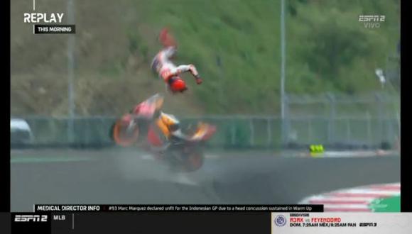 Marc Márquez sufrió impactante caída en el calentamiento del GP de Indonesia. (Foto: Captura de ESPN)