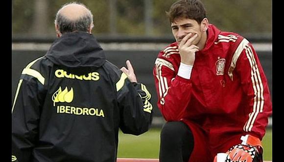 Iker Casillas y Vicente Del Bosque firman la paz con un abrazo [FOTO]