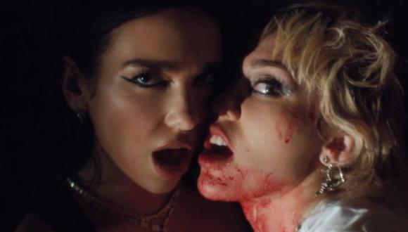 Miley Cyrus y Dua Lipa estrenaron el videoclip de “Prisoner”. (Foto: Captura YouTube)