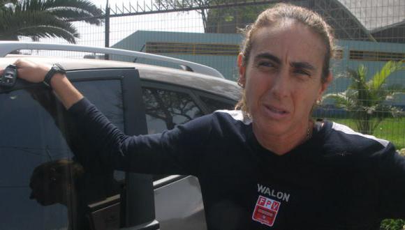 Presentan a Natalia Málaga como entrenadora de Universidad César Vallejo 