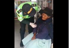 El gesto solidario de la policía con una anciana que no fue beneficiaria del bono de S/. 380 (VIDEO)