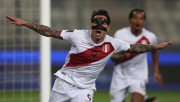 Perú enfrenta este jueves a Uruguay por Eliminatorias (FOTO: SEBASTIAN CASTANEDA / POOL / AFP)
