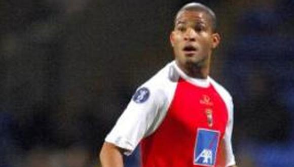 Braga de Alberto Rodríguez vence al Arsenal