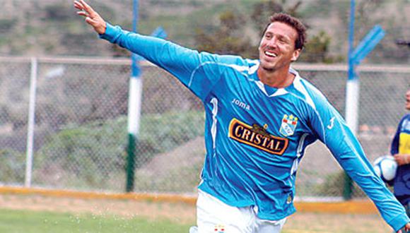 Cristal goleó 5-0 a Sport Ancash en Caraz y llegó a la punta del Descentralizado