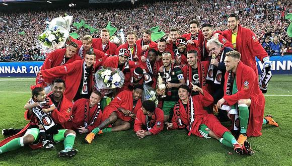 Feyenoord de Renato Tapia es campeón de la Copa de Holanda