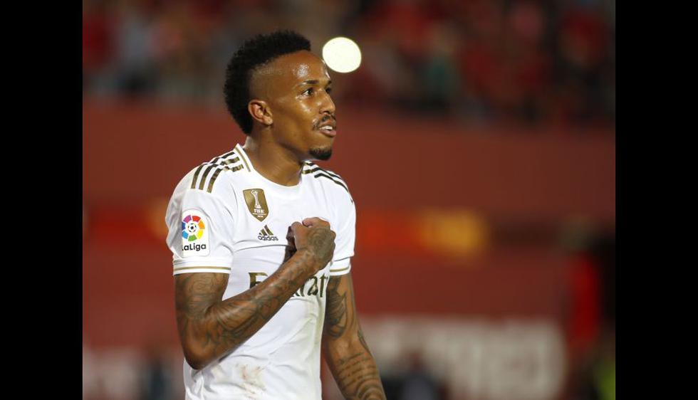 18.- Eder Militao (Real Madrid), en 55.6 millones de dólares. (Foto: AFP)