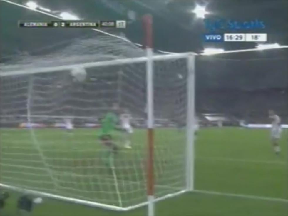 Otro pase de Ángel Di María para segundo gol de Argentina a Alemania [VIDEO]