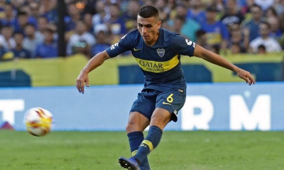 Junior Alonso reemplazará al suspendido Carlos Izquierdoz