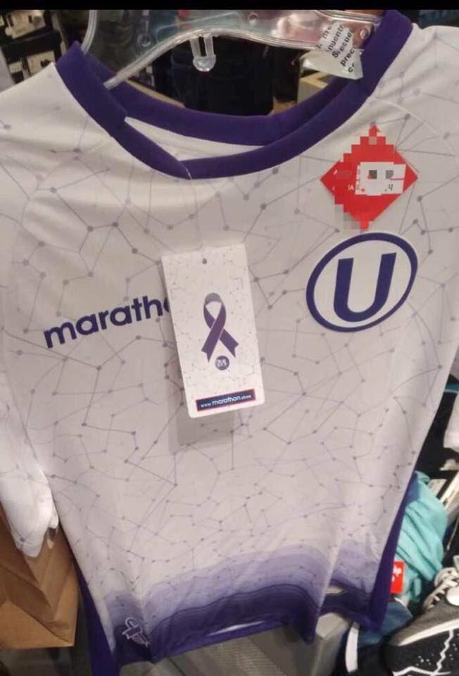 Mira la supuesta camiseta de Universitario de Deportes que no vio la luz. (Foto: Twitter)