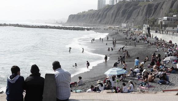 Gobierno toma medidas de restricción a playas para evitar que se conviertan en focos de contagio de COVID-19. (Foto: Leandro Britto/photo.gec)