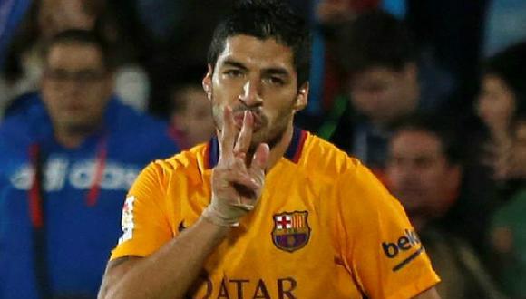 Barcelona: Luis Suárez celebró su gol 300 como profesional