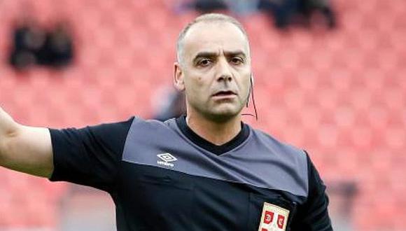 Metieron preso a un árbitro en Europa por inventar un penal [VIDEO]