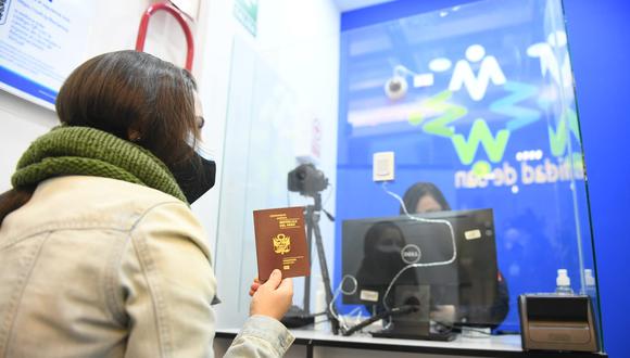 Interesados en tramitar pasaporte serán atendidos en nueva sede del Jockey Plaza (Foto: Migraciones)
