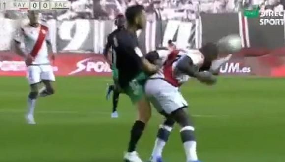 Luis Advíncula sufrió brutal patada en la cara que lo 'tumbó' en el duelo de Rayo ante Racing | VIDEO