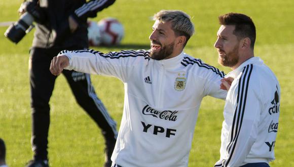 Messi, Aguëro, Di María y Lautaro Martínez forman parte de los convocados extranjeros de Scaloni. (Foto: AFP)