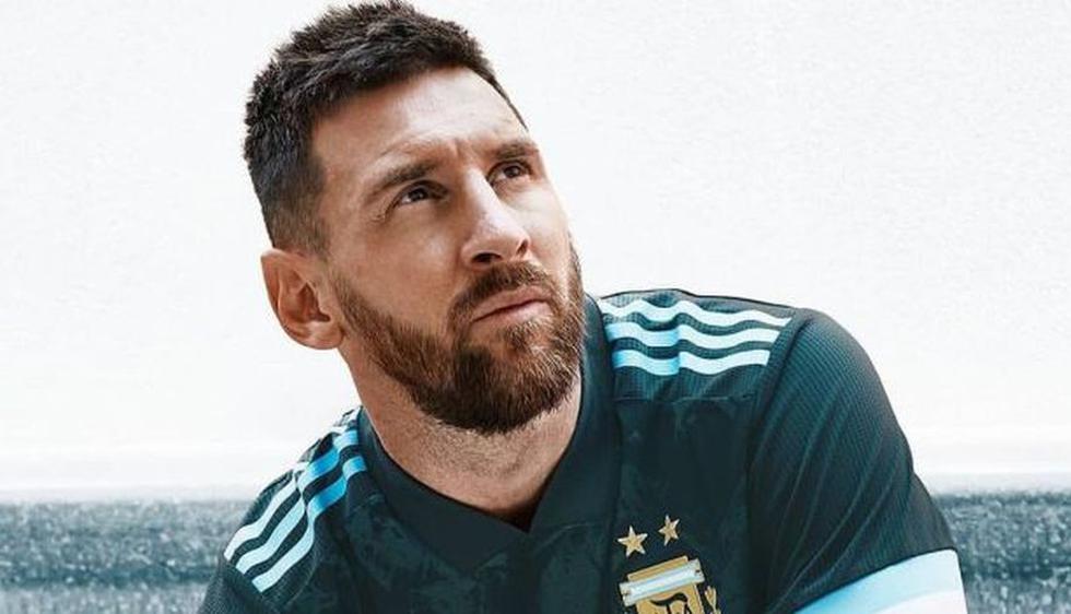 Argentina vs. Brasil: Messi lució camiseta que la ‘Albiceleste’ estrenará en clásico sudamericano. (Foto: Adidas)