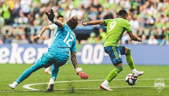 Raúl Ruidíaz dejó en ridículo al arquero de Portland y marcó otra vez con Seattle Sounders en la MLS | VIDEO