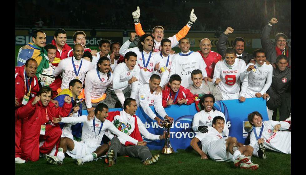 2006: Internacional campeón tras vencer 1-0 a Barcelona. (Foto: AFP)