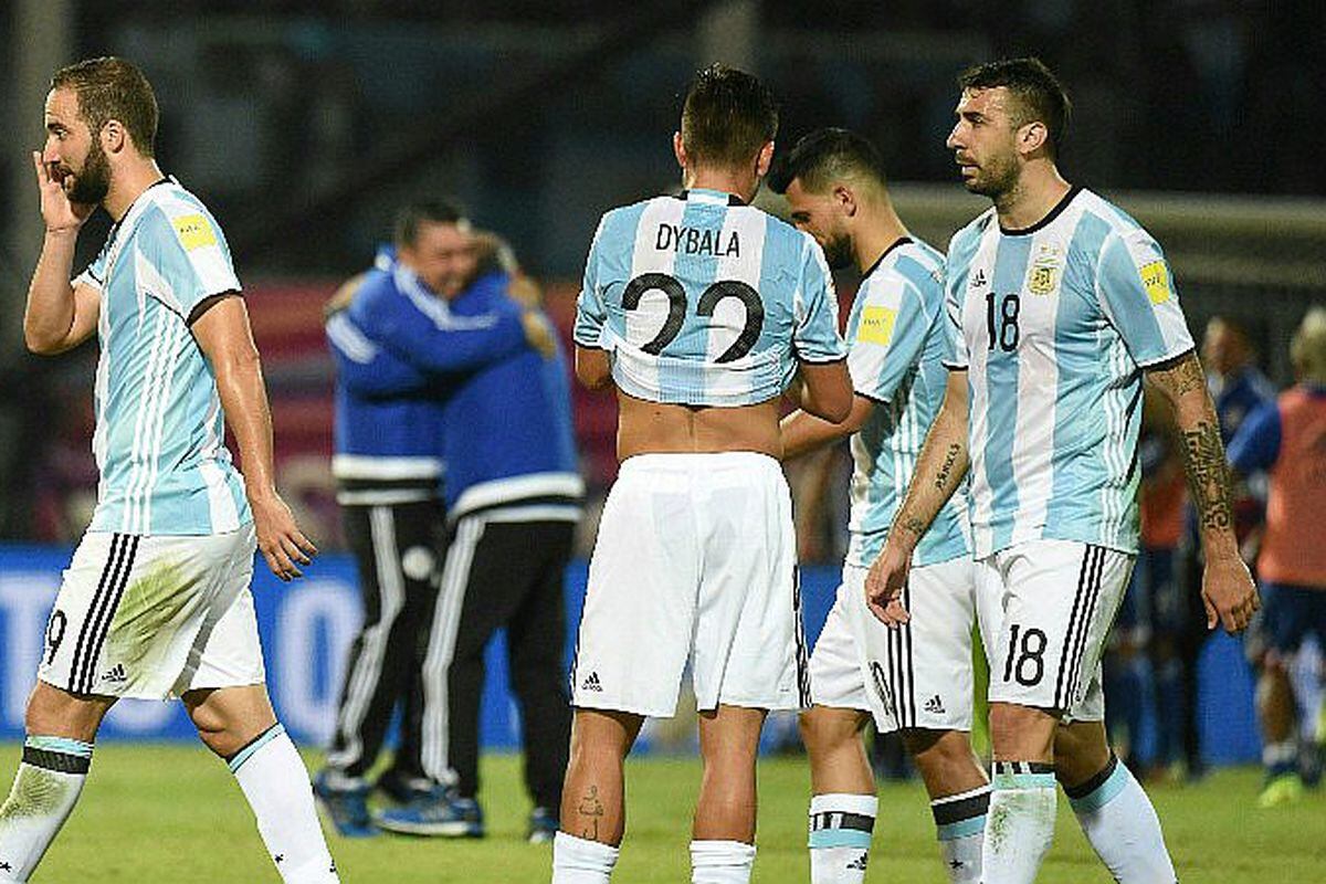 Seleccion Argentina Mario Alberto Kempes Salio Hablar Con Todo