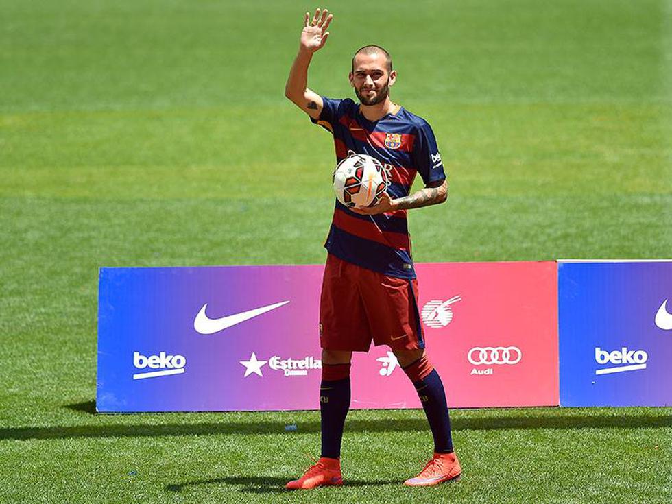 Barcelona: Presentación del primer refuerzo Aleix Vidal [VIDEO]