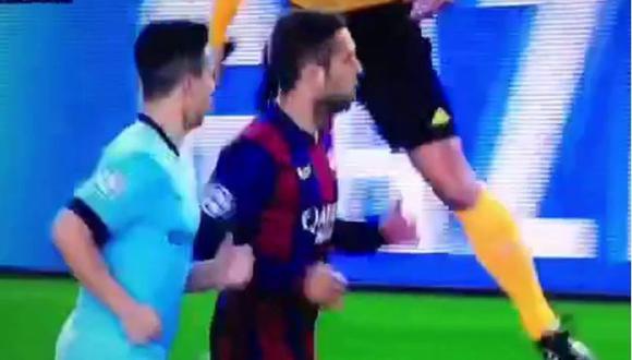 Champions League: Jordi Alba le propina un golpe a Samir Nasri [VIDEO]