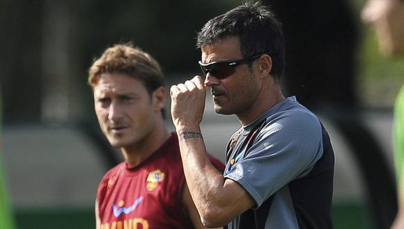 Barcelona: Luis Enrique le pide a Francesco Totti que sea su asistente técnico