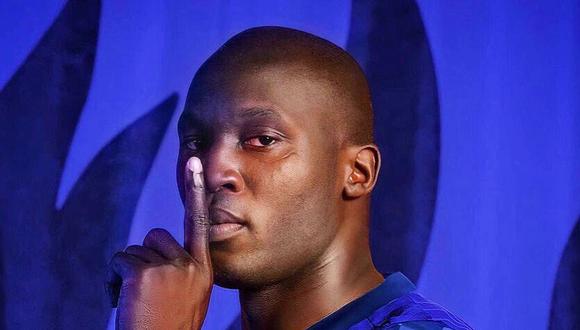 Romelu Lukaku fue oficializado como nuevo jugador de Chelsea. (Foto: Chelsea)