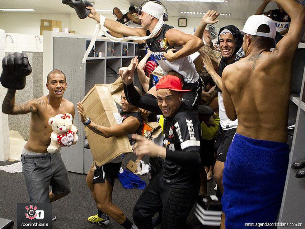 Guerrero y Corinthians también bailaron al ritmo de Harlem Shake [FOTOS]