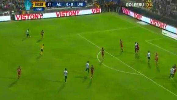 Alianza Lima vs. Universitario de Deportes: Cossio por poco abre el marcador