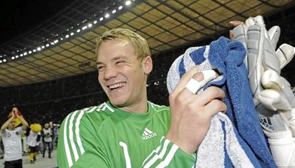 Arquero sale del closet