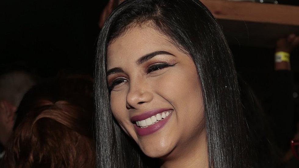 Valeria Roggero, pareja de Anderson Santamaria es ampayada por Magaly Medina con otro hombre | VIDEO