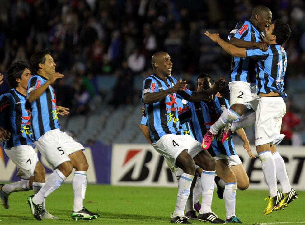 Las mejores imágenes de la clasificación de Real Garcilaso a cuartos [FOTOS]