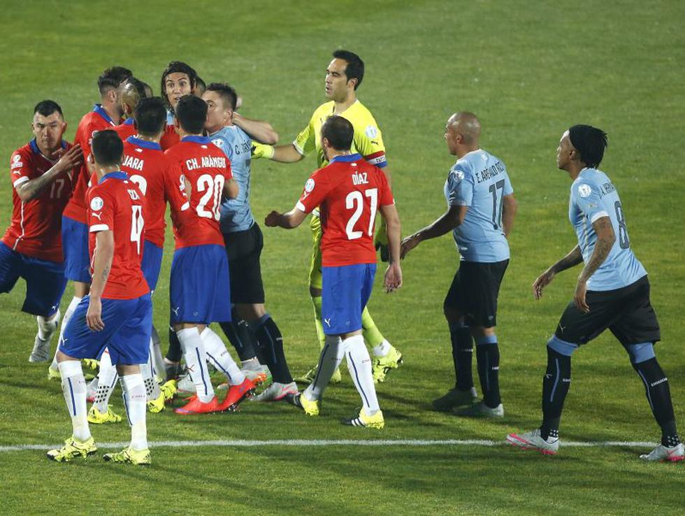 Copa América 2015: la expulsión de Edinson Cavani en imágenes [GALERÍA]
