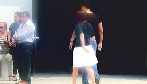 Delgado está afectado por muerte del hermano de su novia y Cristal le da permiso