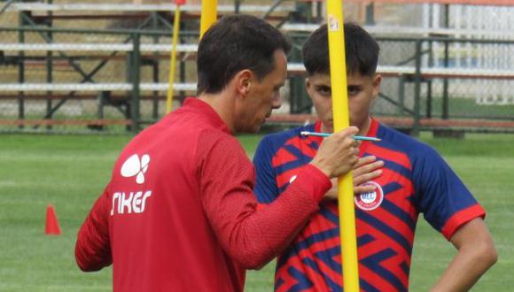 Luca Marcogiuseppe asumió como técnico de Unión La Calera a finales de febrero. (Foto: Unión La Calera)