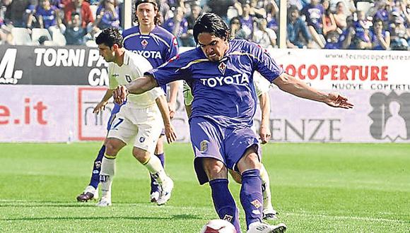 El "Loco" Vargas reaparece hoy en Fiorentina ante Catania 