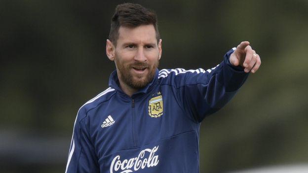 Lionel Messi jugó su último partido en la selección de Argentina ante Chile, en la Copa América 2019. (Foto: AFP)