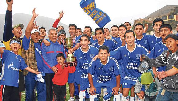 Vence 2-0 a la peña y junto con Juventud Barranco avanzan en la Copa Perú