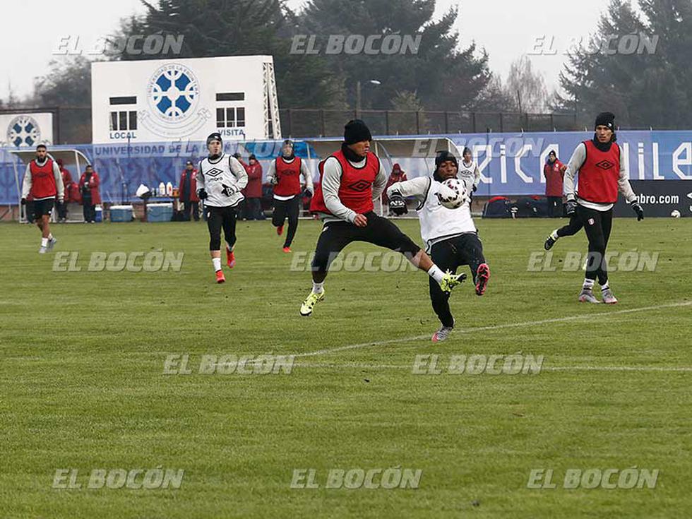 Selección peruana entrenó a 3 grados en Temuco para enfrentar a Brasil [VIDEO]